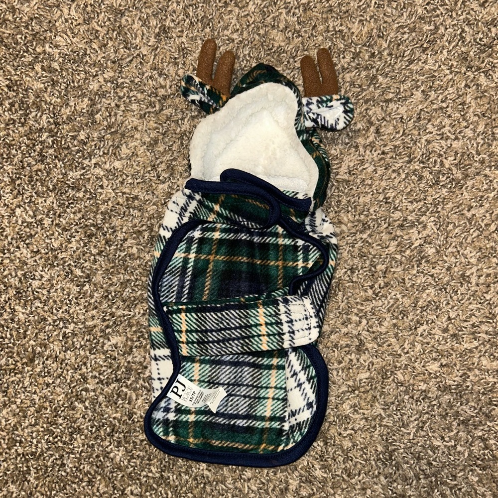 NWOT! Plaid Hooded Dog moose outfit